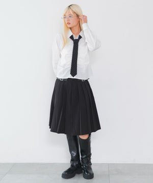 ホワイト　モデル：166cm F着用