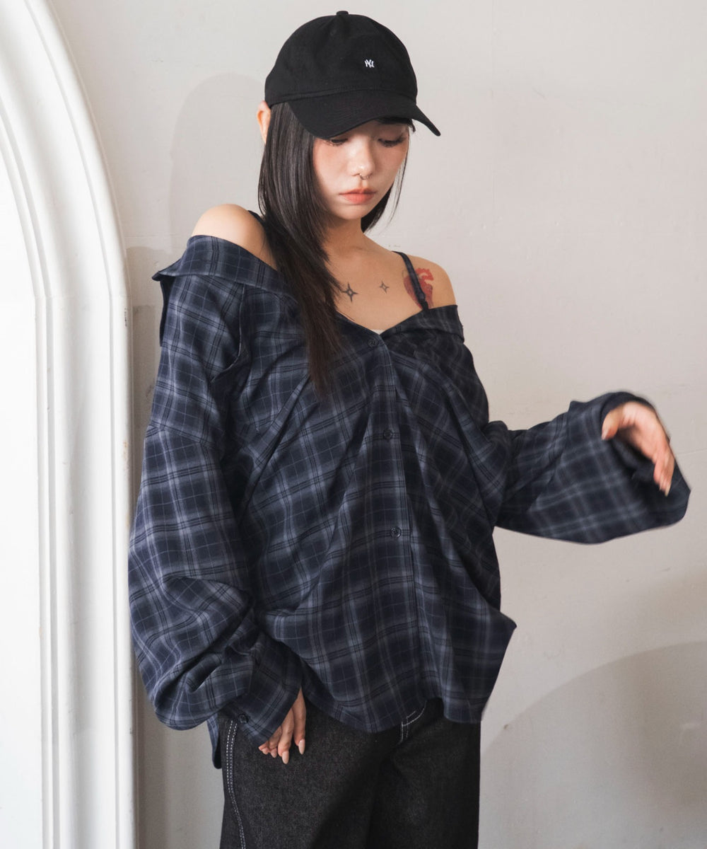 ブルーチェック１　モデル：159cm F着用