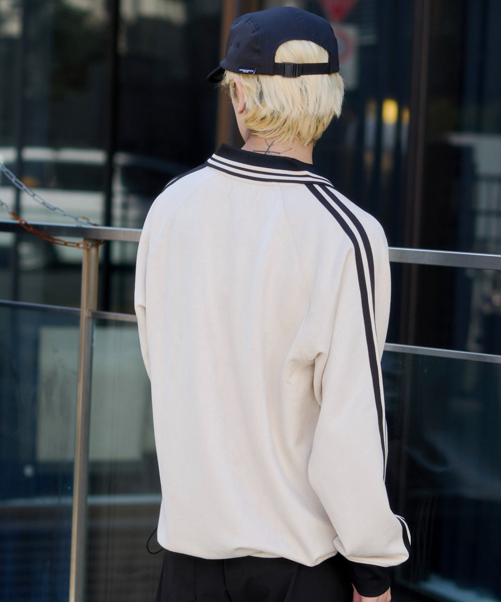 ホワイトアイボリー モデル：175cm L着用