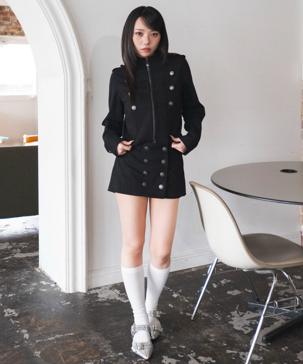 ブラック　モデル：159cm F着用
