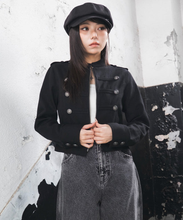 ブラック　モデル：159cm F着用