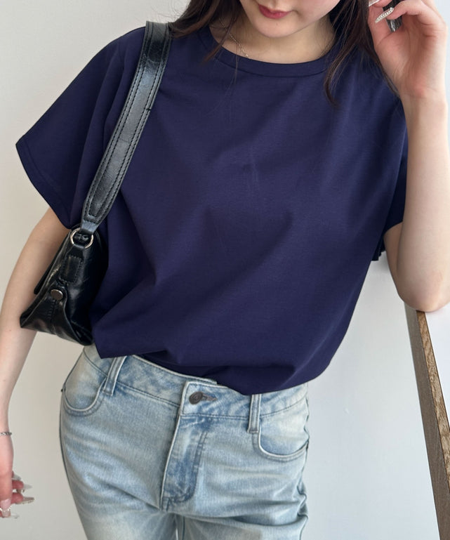 ネイビー モデル：160cm F着用