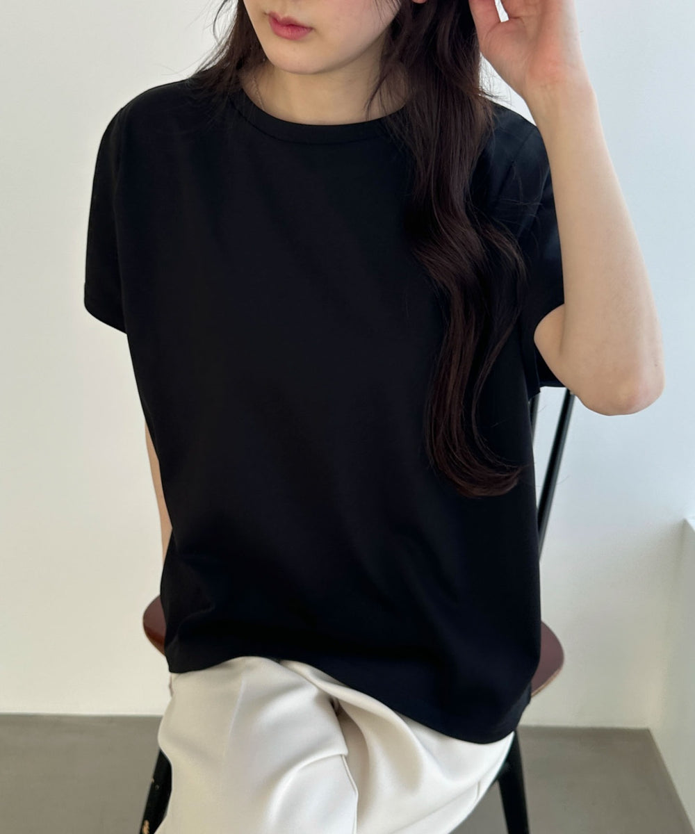 ブラック モデル：160cm F着用