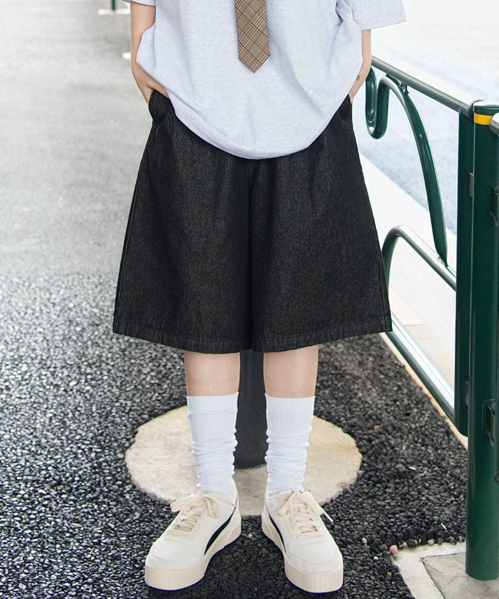 デニムブラックモデル：159cm S着用