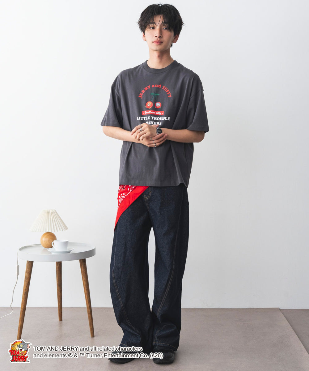 柄4 モデル:180cm Lサイズ着用