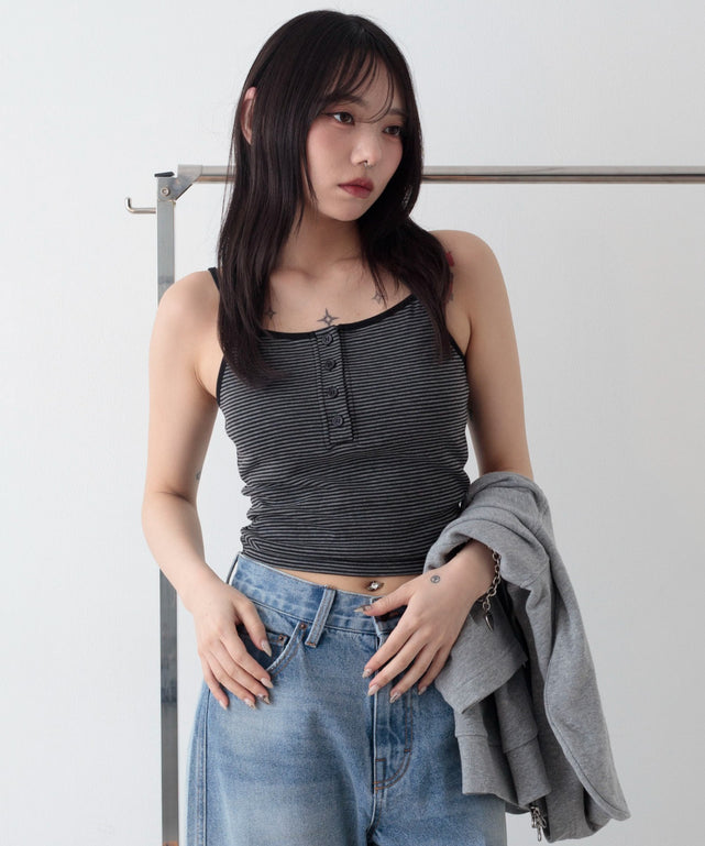 ブラックボーダー　モデル：159cm F着用