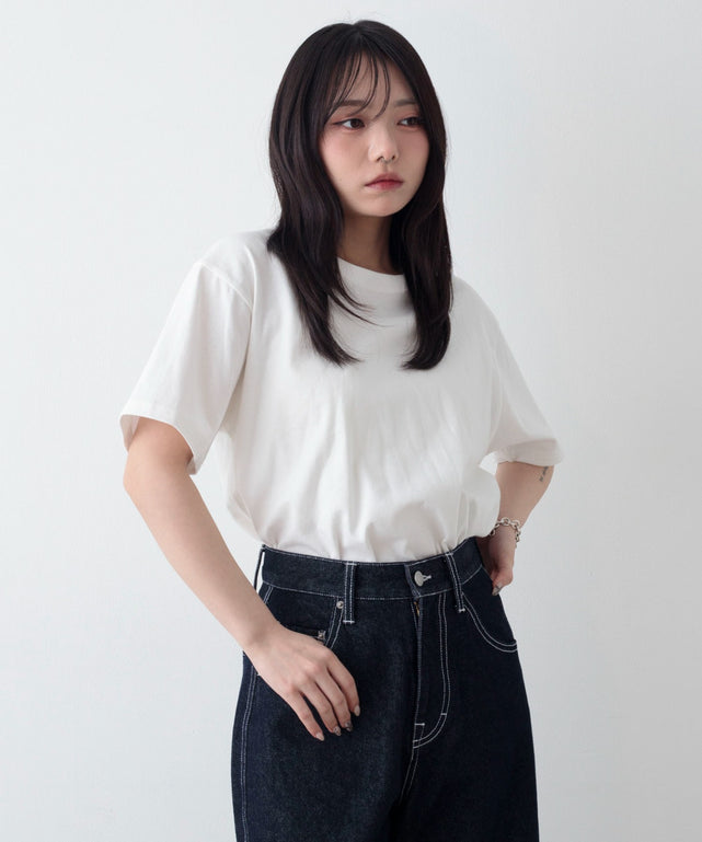 ホワイト　モデル：159cm S着用