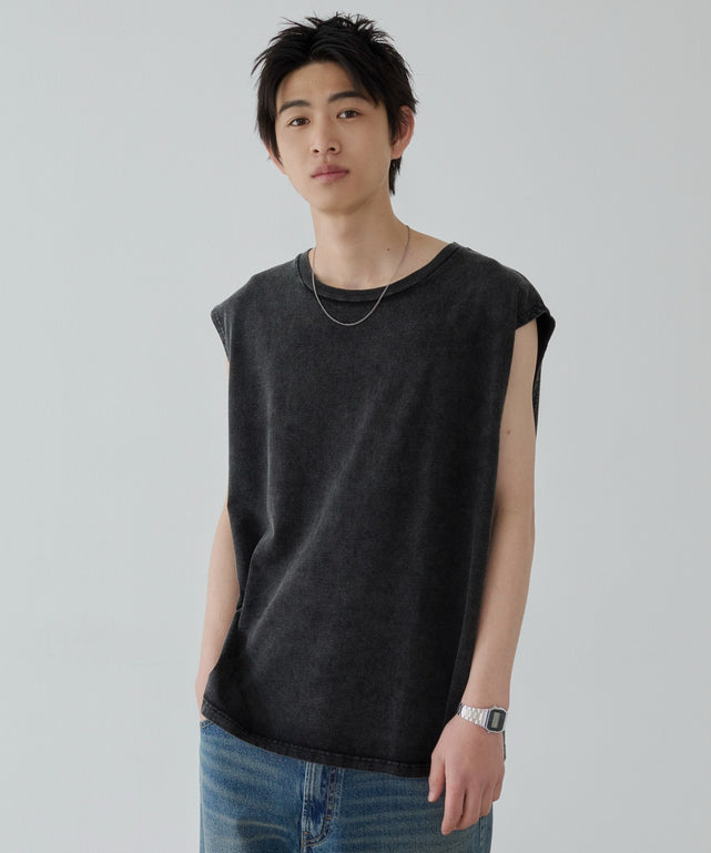 コットンクルーネックT（NS）/ブラックソノタ モデル：181cm L着用