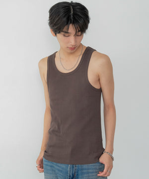 ブラウン モデル：180cm L着用