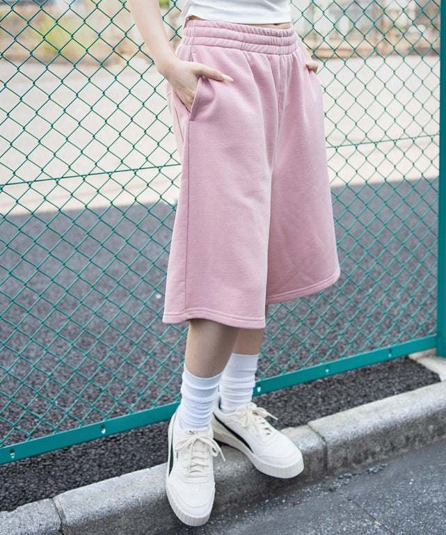 ピンクソノタ モデル：159cm S着用