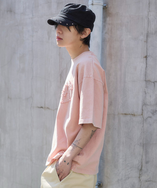 ピンク モデル：175cm L着用