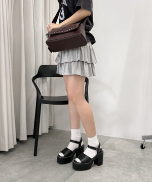 ブラック(PUスタッズ)