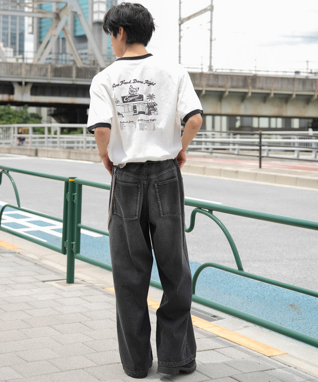 ホワイト モデル：180cm L着用