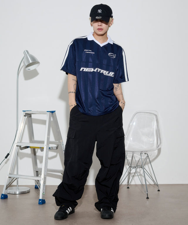 ネイビー モデル：175cm L着用