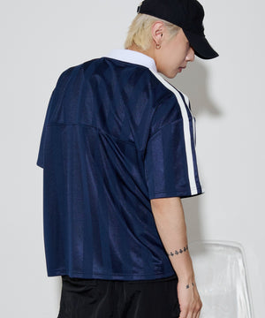 ネイビー モデル：175cm L着用