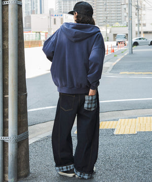 ブルーソノタ モデル：182cm L着用