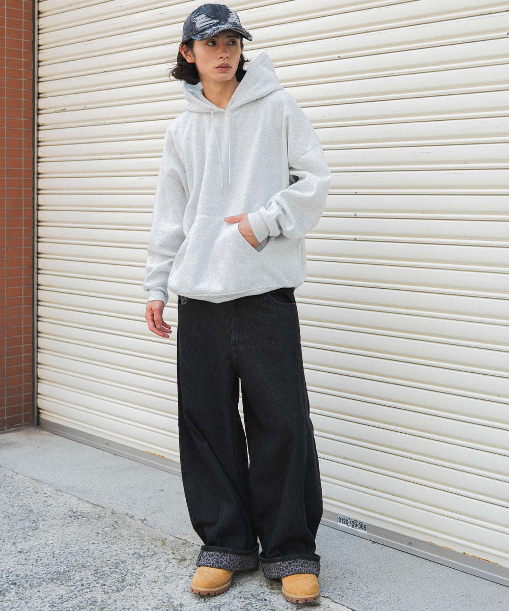 ブラックソノタ モデル：182cm L着用