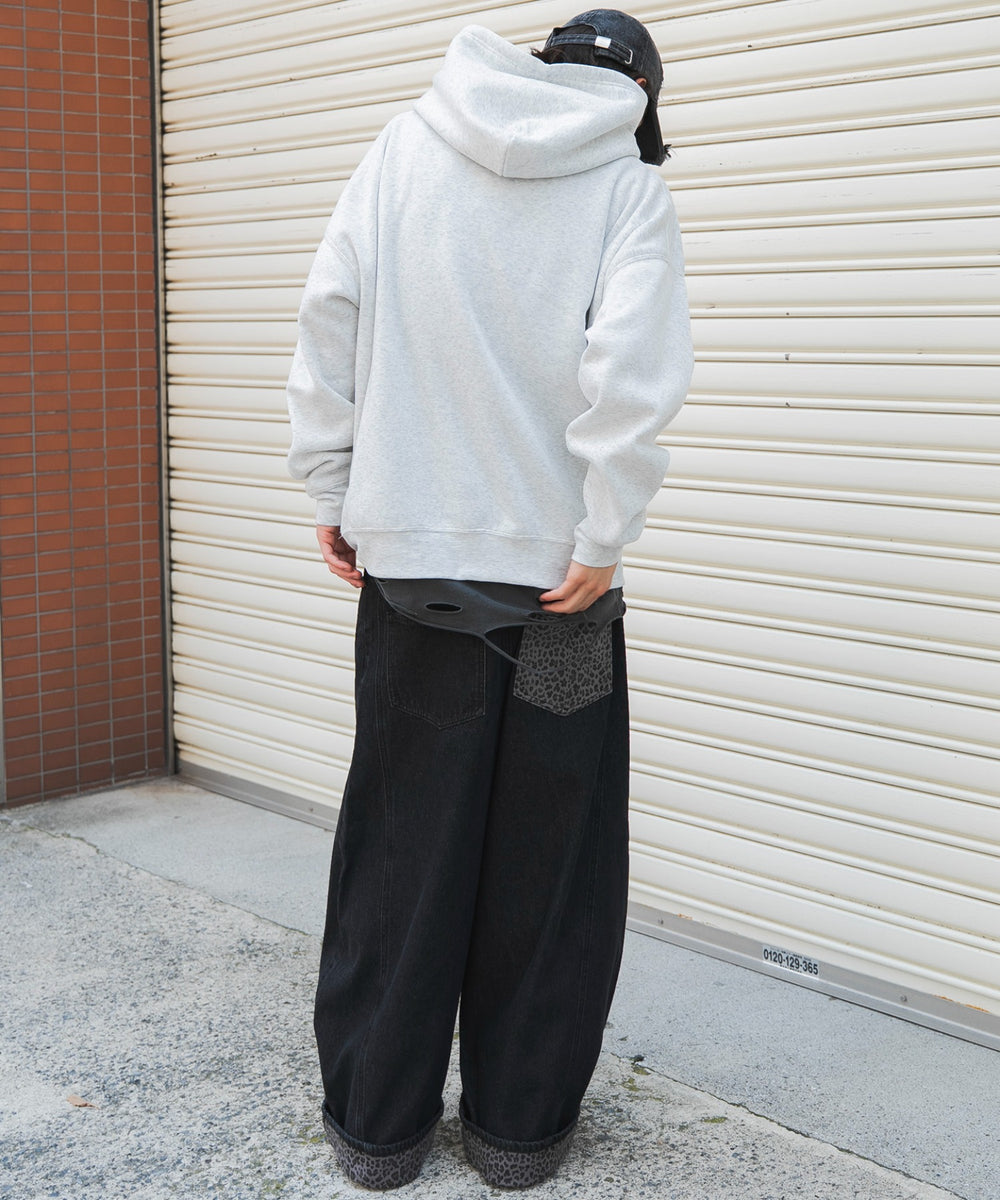 ブラックソノタ モデル：182cm L着用