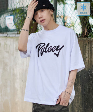 ホワイト モデル：175cm L着用