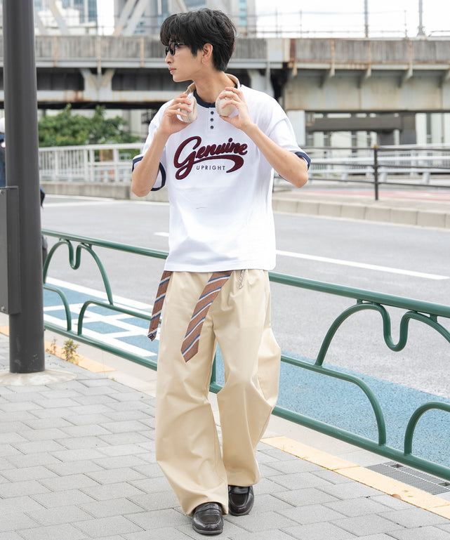 ホワイト モデル：180cm L着用