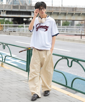 ホワイト モデル：180cm L着用