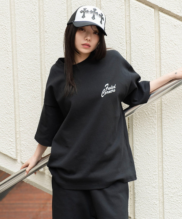 ブラック　モデル：159cm L着用