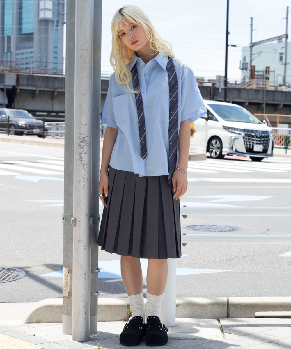 サックス　モデル：166cm F着用