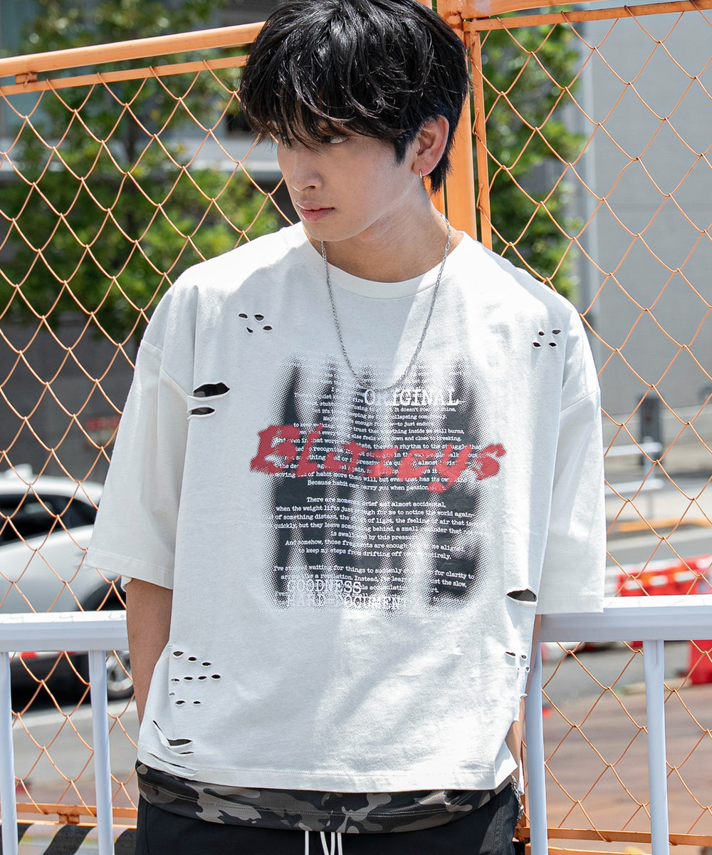 ホワイト モデル：180cm L着用