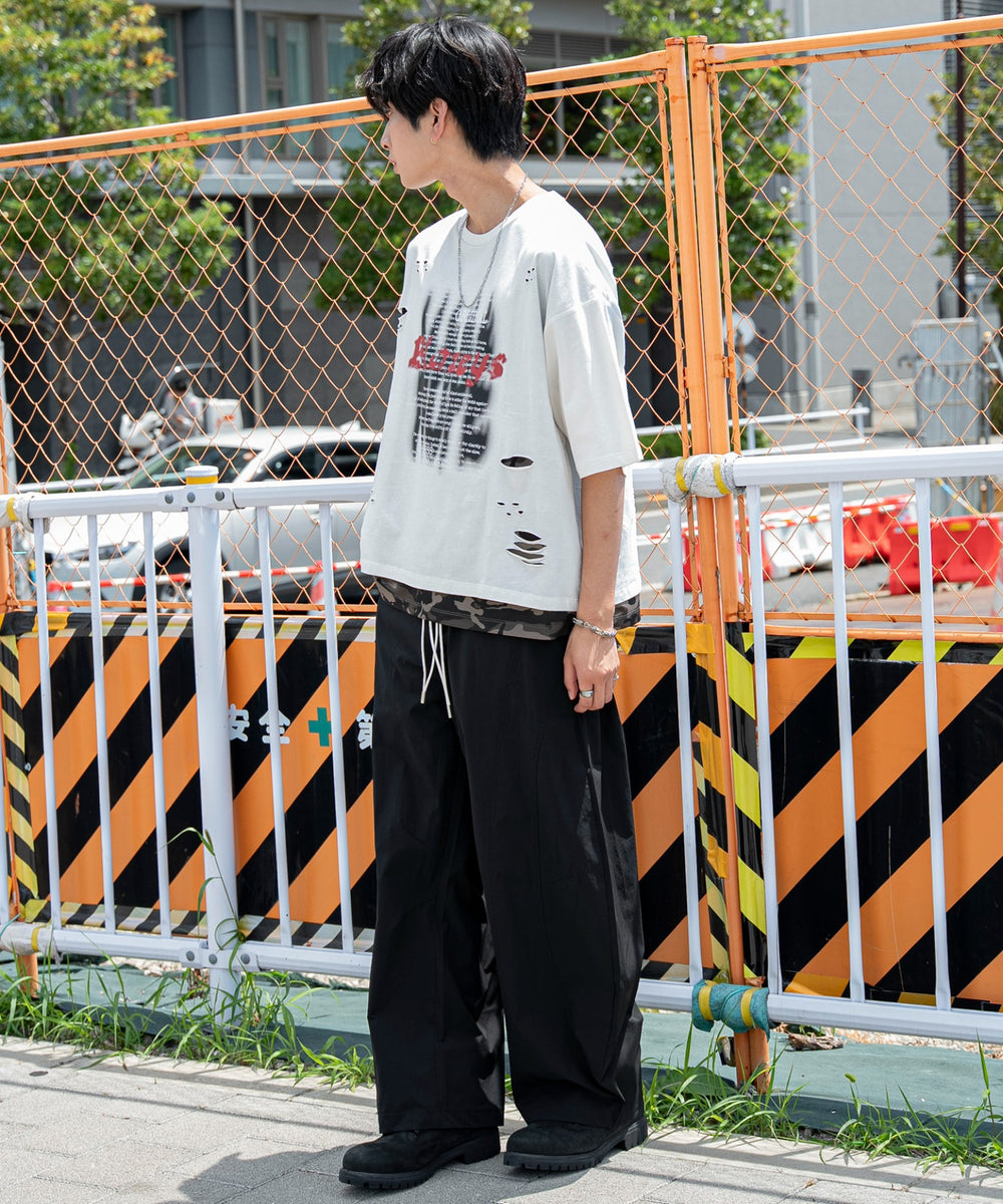 ホワイト モデル：180cm L着用