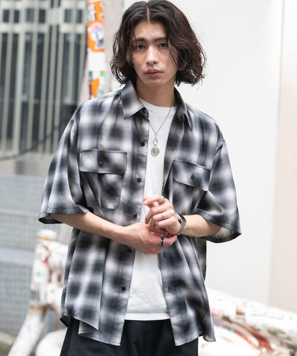 柄1 モデル：182cm L着用