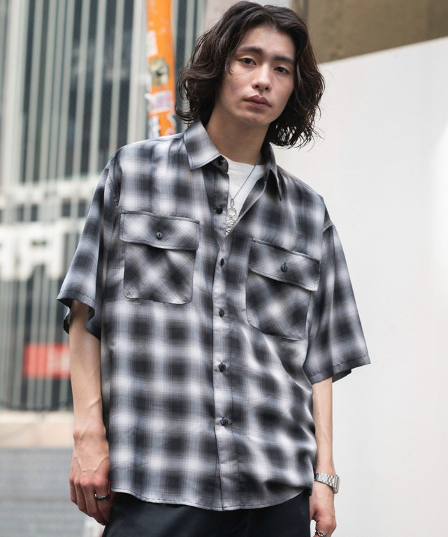 柄1 モデル：182cm L着用