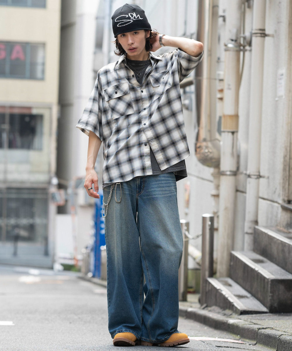 柄2 モデル：182cm L着用