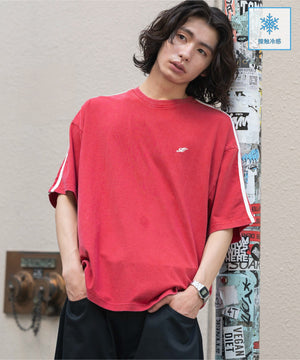 レッド モデル：182cm L着用