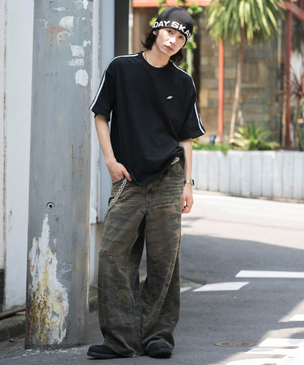 ブラック モデル：182cm L着用