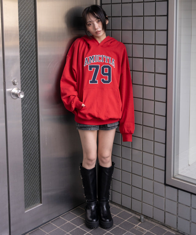レッド モデル：159cm F着用
