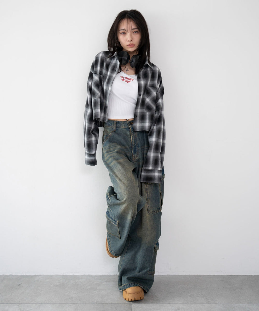 ブラック　モデル：159cm F着用