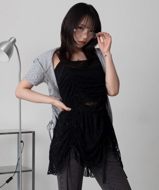 ブラック　モデル：159cm F着用