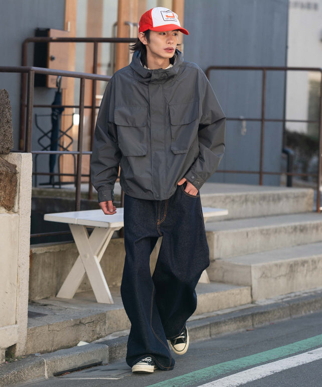 Dグレー モデル：182cm L着用