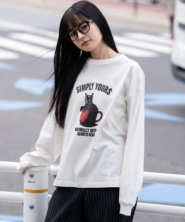 グラフィックBIG　T（LS）/ホワイト　モデル：161cm M着用