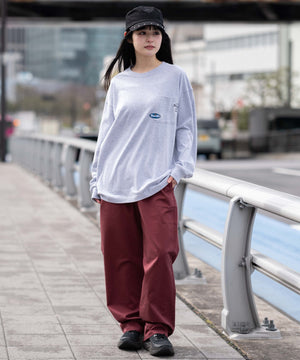 アッシュグレー　モデル：161cm M着用