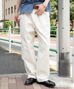 キナリ モデル：182cm L着用キナリ モデル：182cm L着用