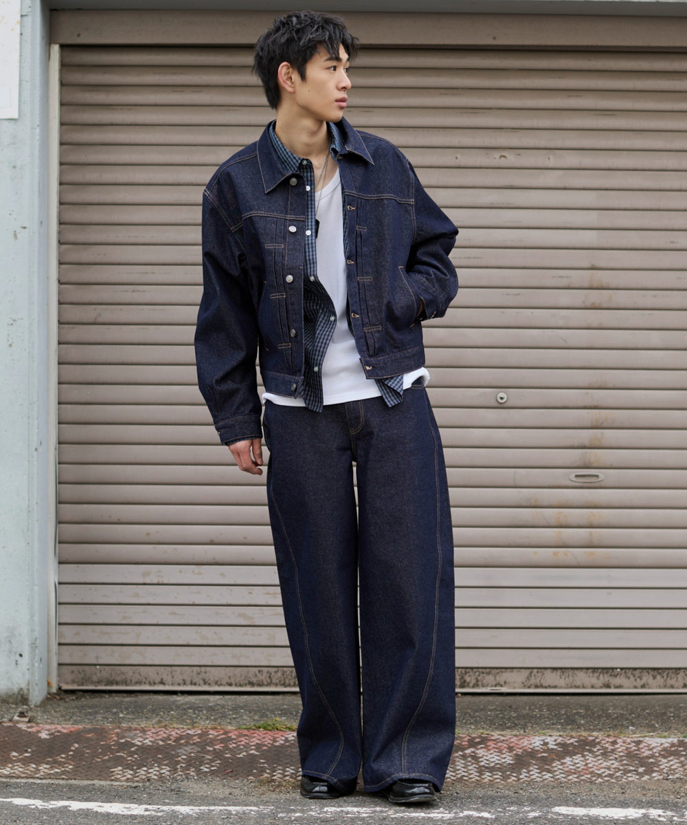 デニムインディゴ モデル：181cm L着用