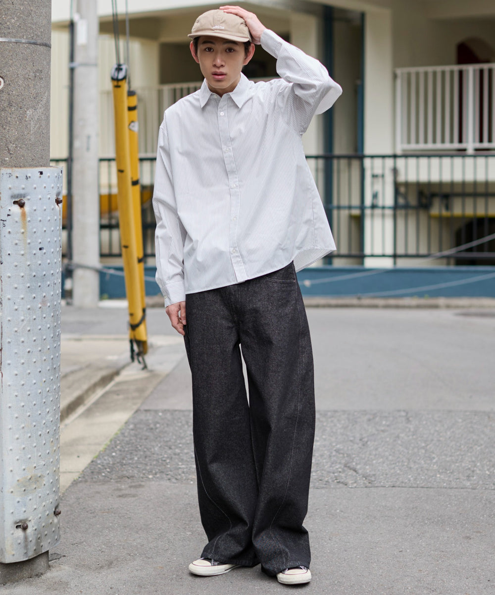 デニムブラック モデル：181cm L着用