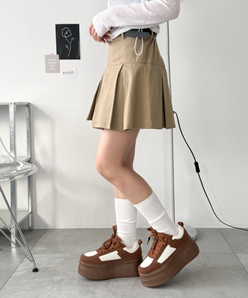 ブラウン