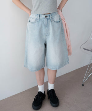 デニム淡　モデル：159cm M着用