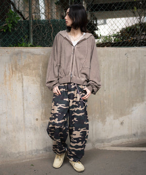 柄1 モデル：175cm L着用