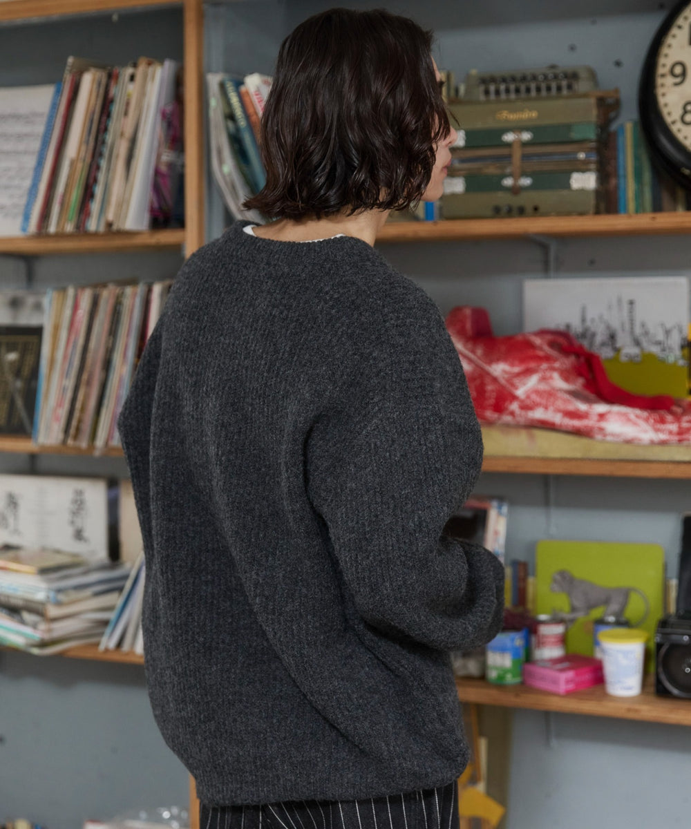 チャコール モデル：182cm L着用