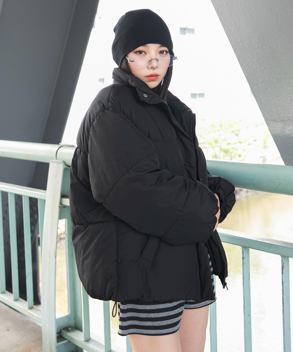 ブラック　モデル：159cm M着用