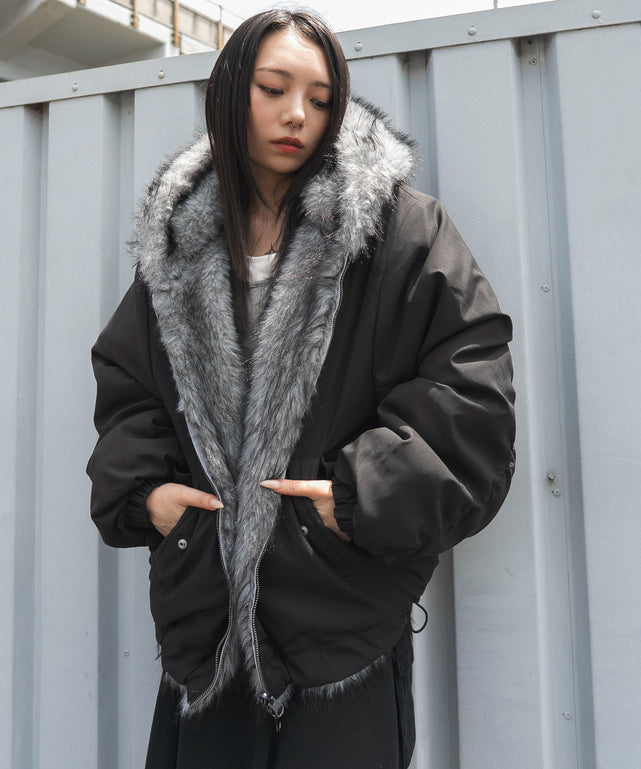 ブラック　モデル：159cm F着用