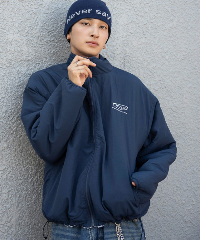 オフホワイト モデル：180cm L着用